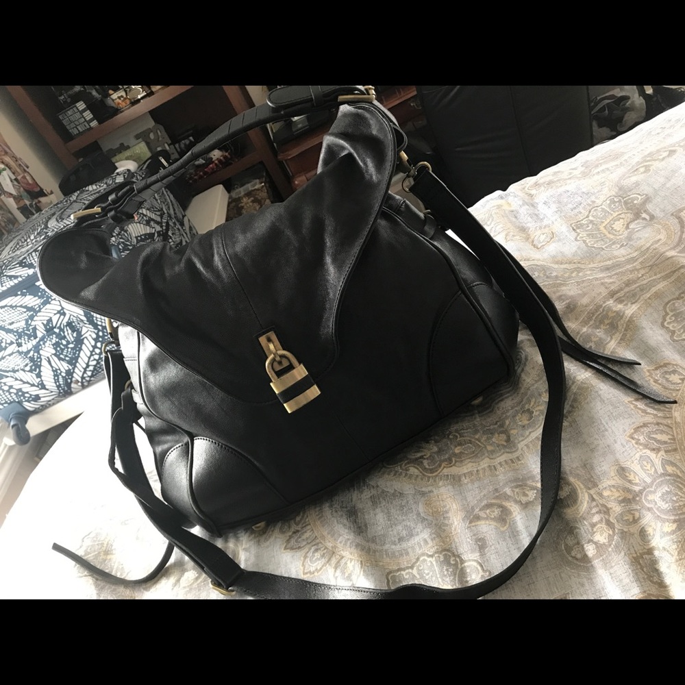 Sorial Ruffle Flap Hobo Purse